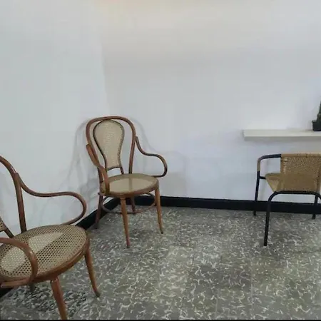 Hotel M4 Economico Estandar *