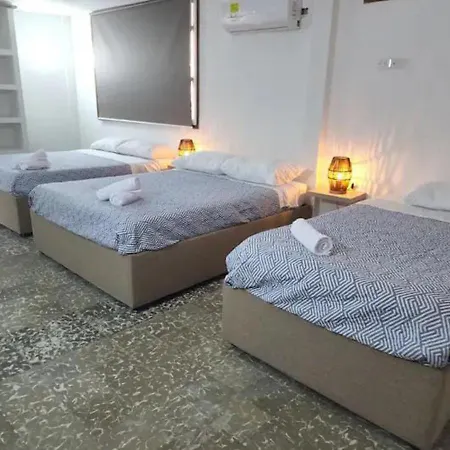M4 Economico Estandar Hotel Cartagena