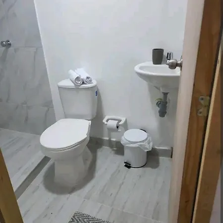 M4 Economico Estandar Hotel